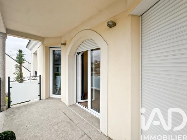 Maison à vendre 8 pièces 270 m² Morangis