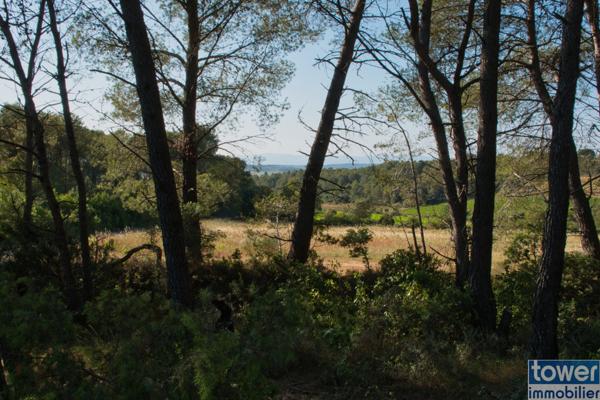 Fabrezan-Terrain 4 ha non constructible en Zone Naturelle