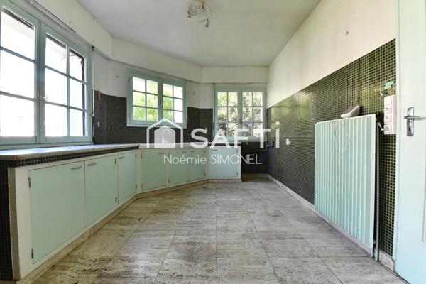 Grande maison familiale de 199 m2, proche de toutes les commodités!