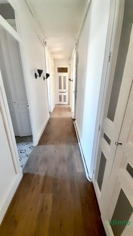 Magnifique appartement au deuxième étage avec un locataire en place, pour investisseur en plein centre ville  Annonay (07100)