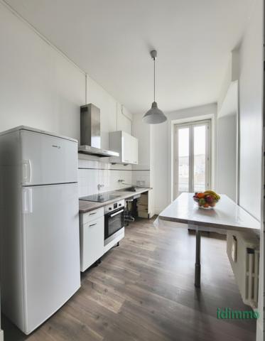 Magnifique appartement au deuxième étage avec un locataire en place, pour investisseur en plein centre ville  Annonay (07100)