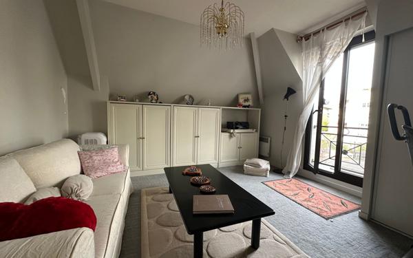 Maison à vendre    5 pièces • 155,46 m2 Saint-Maur-des-Fossés