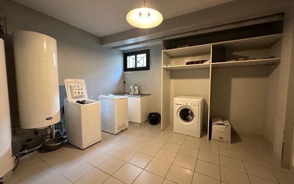 Maison à vendre    5 pièces • 155,46 m2 Saint-Maur-des-Fossés