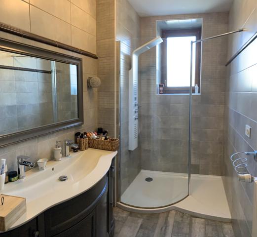 Saint-Jean-de-Bournay (38440) ST JEAN DE BOURNAY - MAISON 6 P 150 m² SUR TERRAIN ARBORE DE 1100 m²