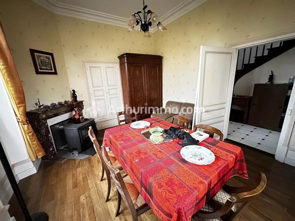 Vente Maison 7 pièces 153 m2 à Saint-Astier