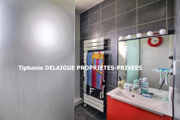 Maison Le Chambon Feugerolles d'environ 170m²  habitable et 150m² de sous-sol  3 chambre(469m² de terrain)