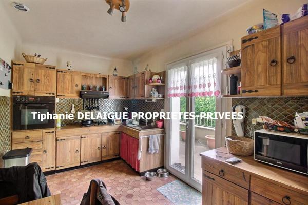 Maison Le Chambon Feugerolles d'environ 170m²  habitable et 150m² de sous-sol  3 chambre(469m² de terrain)