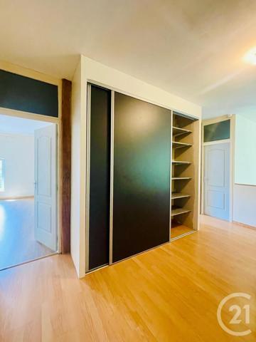 Maison à vendre  5 pièces - 185 m2 GUERBIGNY - 80