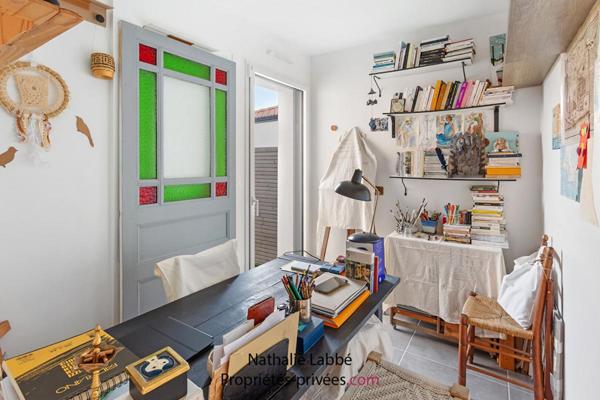 Maison Prefailles  proche Mer et Centre -ville 5 pièce(s) 128 m2 hab  avec piscine chauffée