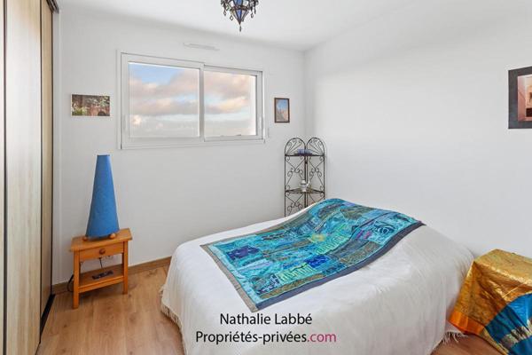 Maison Prefailles  proche Mer et Centre -ville 5 pièce(s) 128 m2 hab  avec piscine chauffée