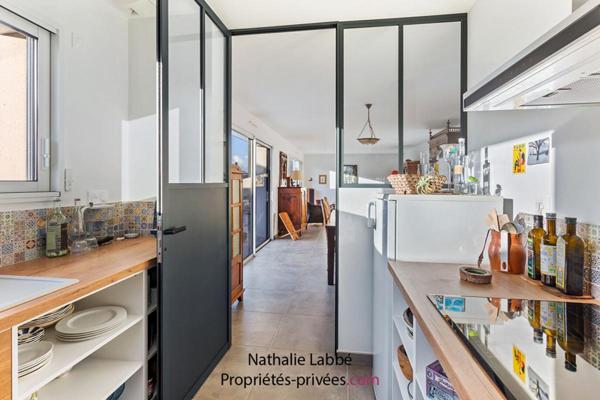 Maison Prefailles  proche Mer et Centre -ville 5 pièce(s) 128 m2 hab  avec piscine chauffée