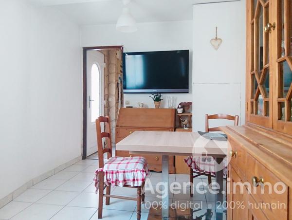 À vendre - Maison mitoyenne 1 côté, 3 pièces située à Montmagny (95360)