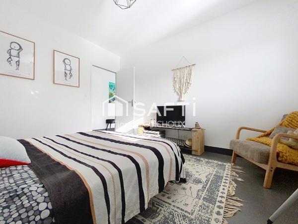 Maison contemporaine, belles prestations, Quimper.