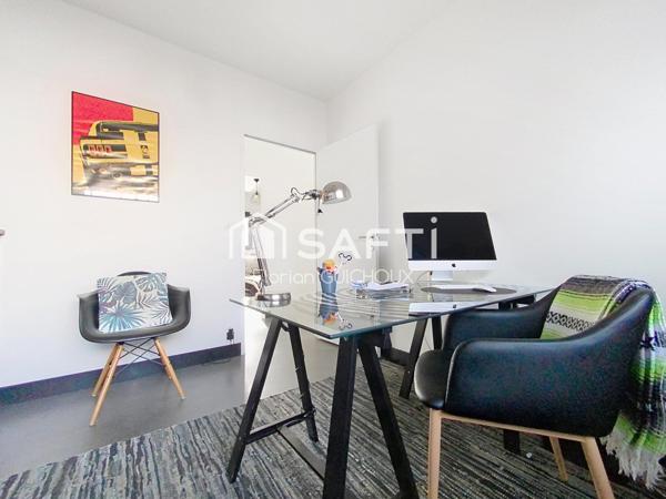 Maison contemporaine, belles prestations, Quimper.