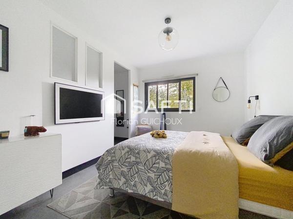 Maison contemporaine, belles prestations, Quimper.