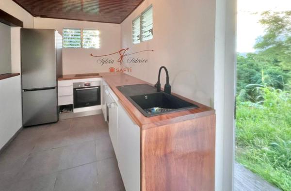 Maison rénovée, vue mer et environnement paisible