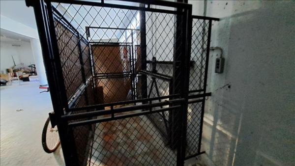 Immeuble à vendre |  Coutras |  400 m²