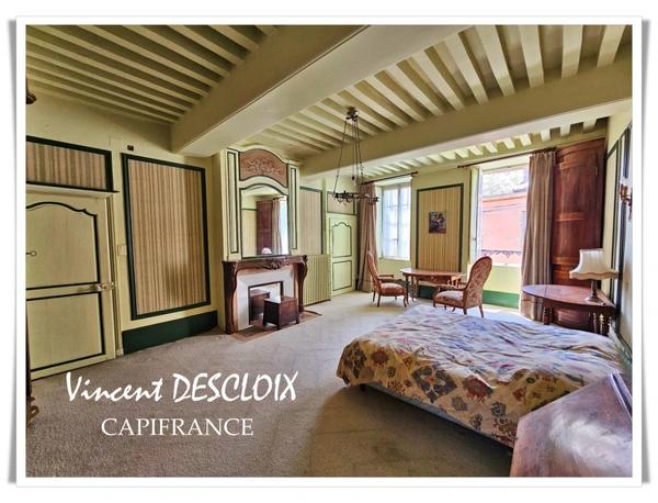 Maison à vendre 7 pièces SAULIEU (2110)