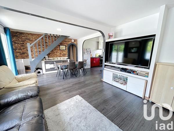 Maison à vendre 5 pièces 117 m² Bû