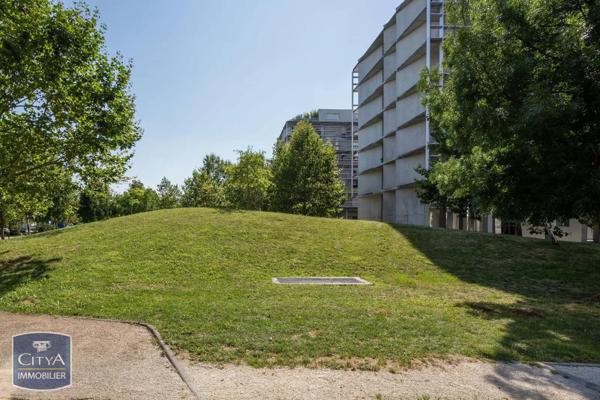 Appartement à vendre 2 pièces 46m² Bordeaux (33800)