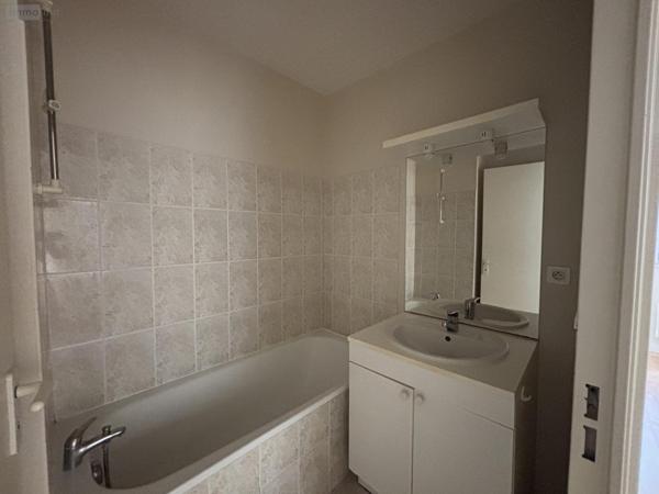 Appartement à vendre à Tours dans l'Indre-et-Loire (37000), ref : VA1974-86001