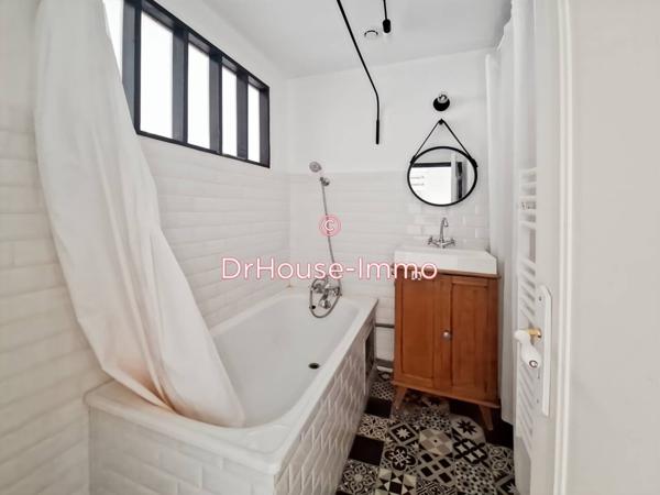 Immeuble à vendre 9 pièces de 165 m²