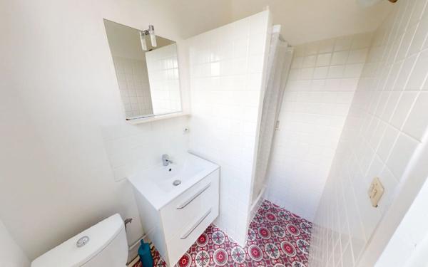 Appartement à louer    2 pièces •  La Glacerie