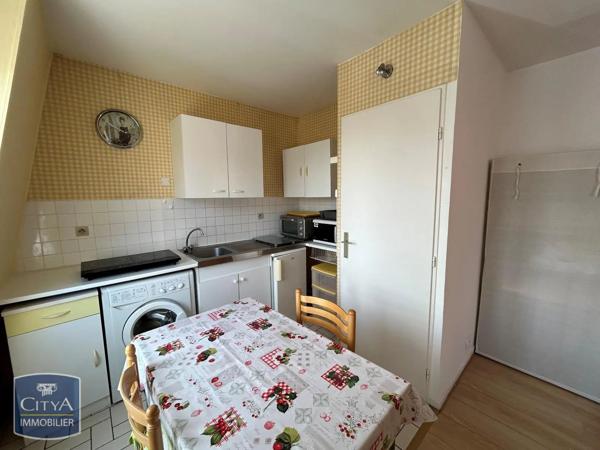 Appartement à louer 1 pièce 24.05m² Cambrai (59400)
