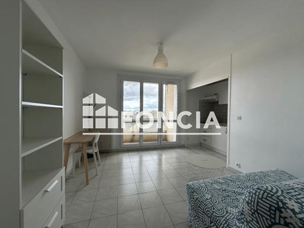 Location Studio meublé 20.7 m² - RESIDENCE ARCADIE Orleans 45100