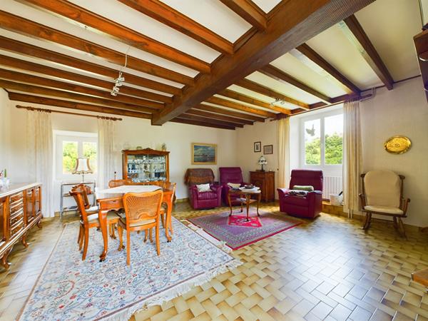 Corps de ferme 7 pièces145 m² LAMASTRE