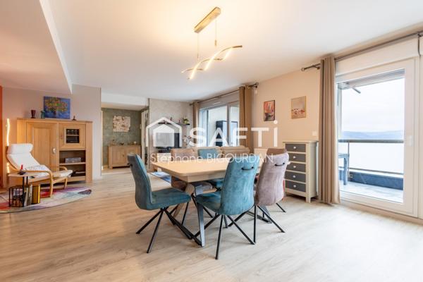 Appartement T4 de 2022, 3 ch, 2 sdb, terrasse, 3 stationnements