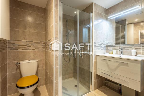 Appartement T4 de 2022, 3 ch, 2 sdb, terrasse, 3 stationnements