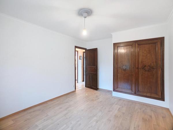 Grande propriété, deux habitations indépendantes