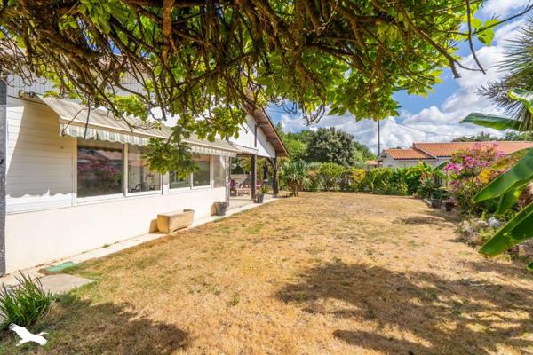 Maison à vendre |  Saint-Médard-en-Jalles |  7 pièces | 134 m²