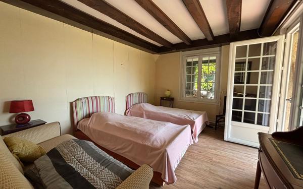 Maison à vendre    5 pièces •  Houlgate