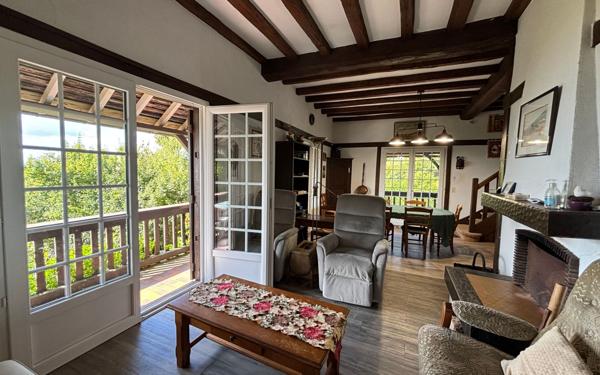 Maison à vendre    5 pièces •  Houlgate