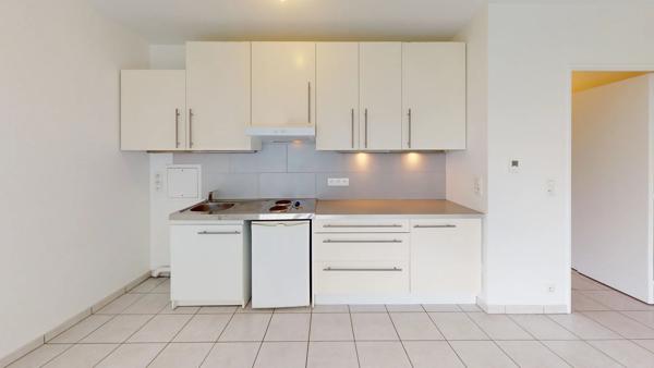 Appartement Paris 1 pièce(s) 10.66 m2