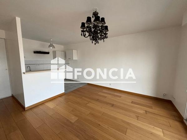 Location Appartement 2 pièces 43.19 m² - 28 QUAI DU VAL Saint Malo 35400