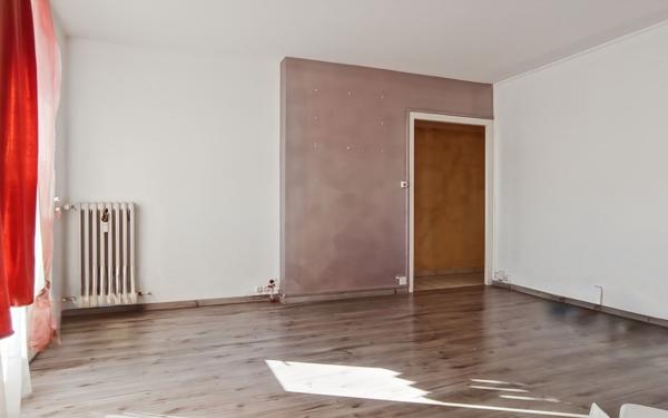 Appartement à vendre    4 pièces • 65,07 m2 Tours