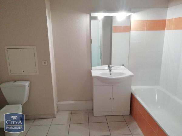 Appartement à louer 2 pièces 45.94m² Auterive (31190)