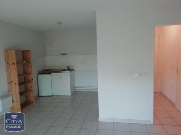 Appartement à louer 2 pièces 45.94m² Auterive (31190)