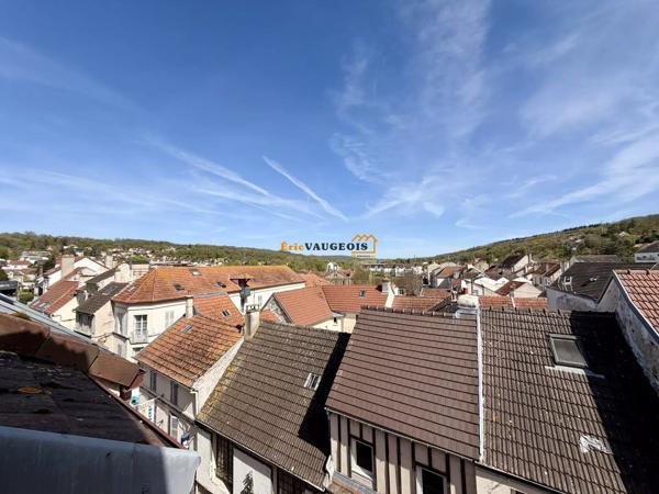 Vente                                                      Studio
                        
                     1 pièces                      26 m2                     à La Ferté-sous-Jouarre