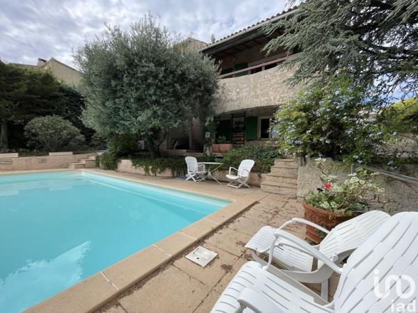 Maison 8 pièces de 250 m² à La Ciotat (13600)