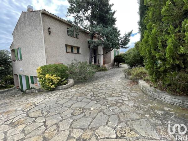 Maison 8 pièces de 250 m² à La Ciotat (13600)