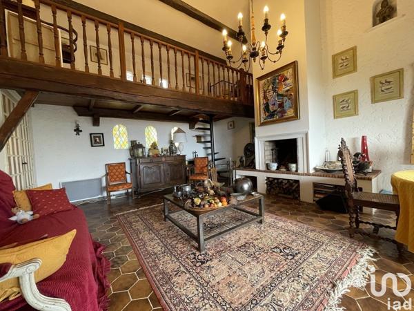 Maison 8 pièces de 250 m² à La Ciotat (13600)