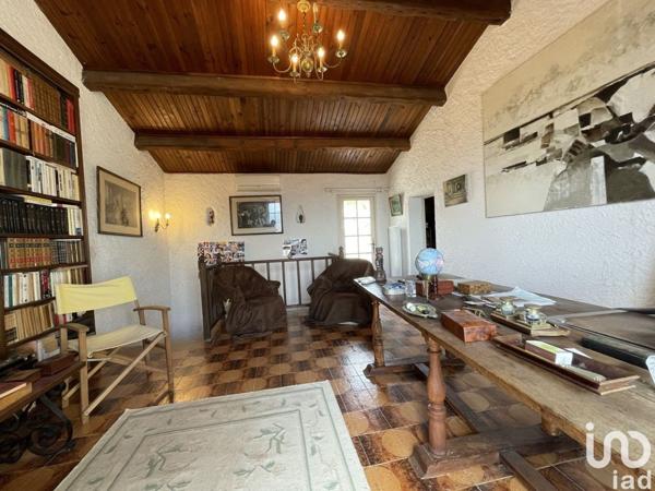 Maison 8 pièces de 250 m² à La Ciotat (13600)