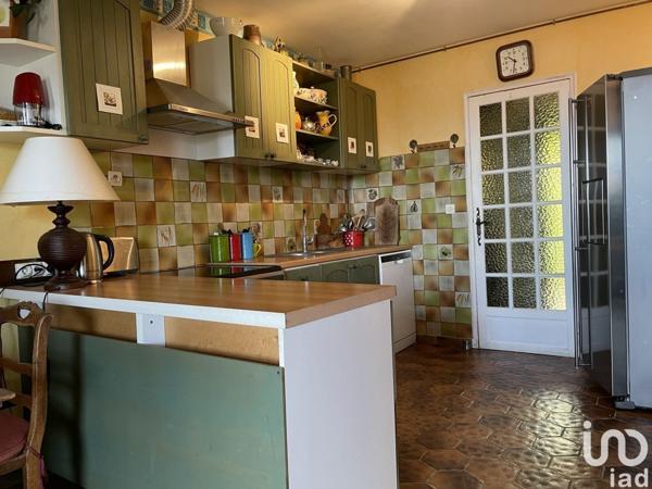 Maison 8 pièces de 250 m² à La Ciotat (13600)