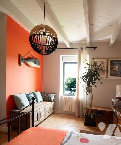 Maison à vendre à MOELAN SUR MER, chez votre notaire de PONT-AVEN.

Un océan de vert pour cet...