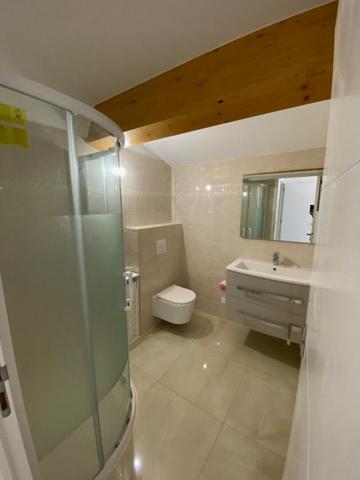 Villa neuve Lascours  130 m2 + 110 m2 piscine