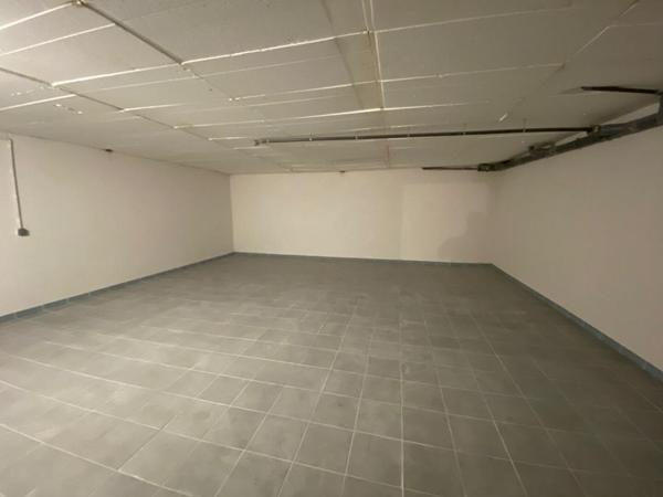 Villa neuve Lascours  130 m2 + 110 m2 piscine